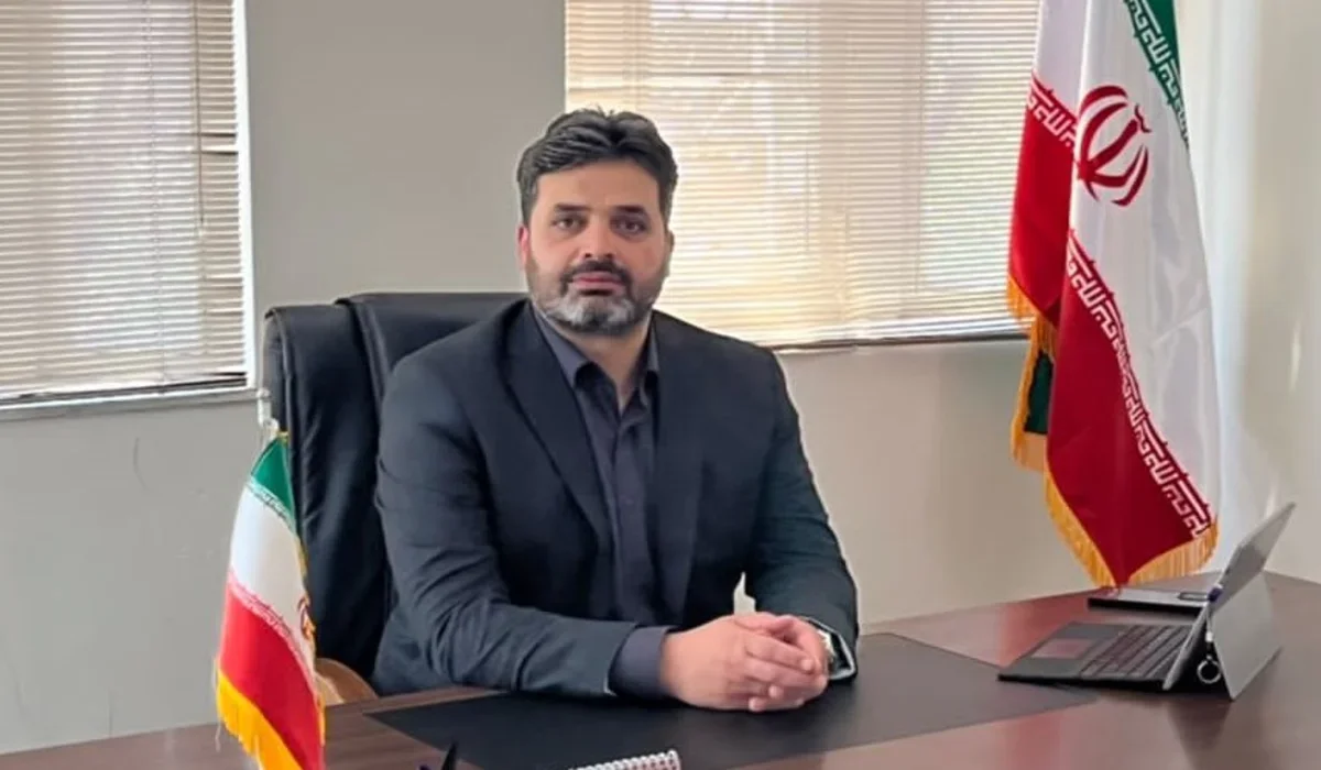 رییس اتحادیه طلا و جواهر اراک نسبت به خرید و فروش طلا در بستر فضای مجازی هشدار داد و اعلام کرد که هیچ یک از وب سایت های فعال در این زمینه مجوز رسمی ندارند و انجام معامله در این پلتفرم ها، ریسک کلاهبرداری و ضرر مالی را به همراه دارد.