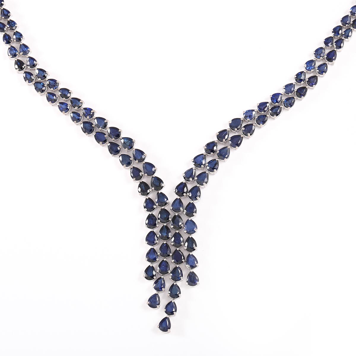 گردنبند یاقوت کبود