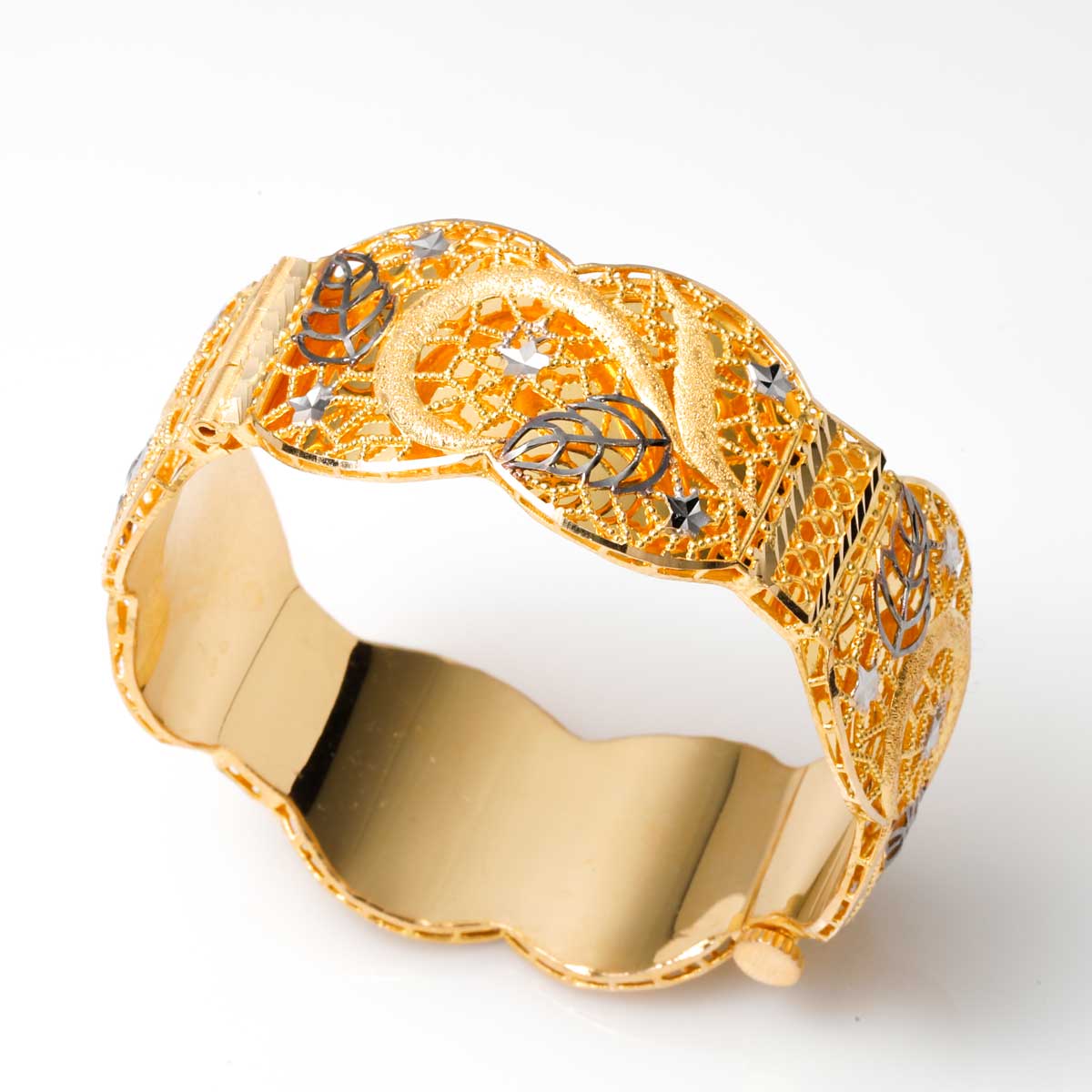 دستبند النگویی بحرینی