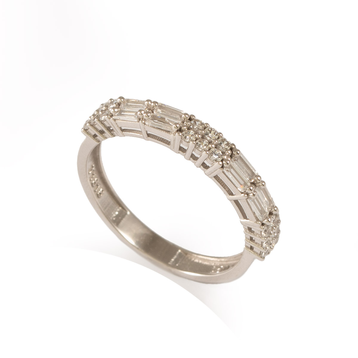 انگشتر طرح جواهر