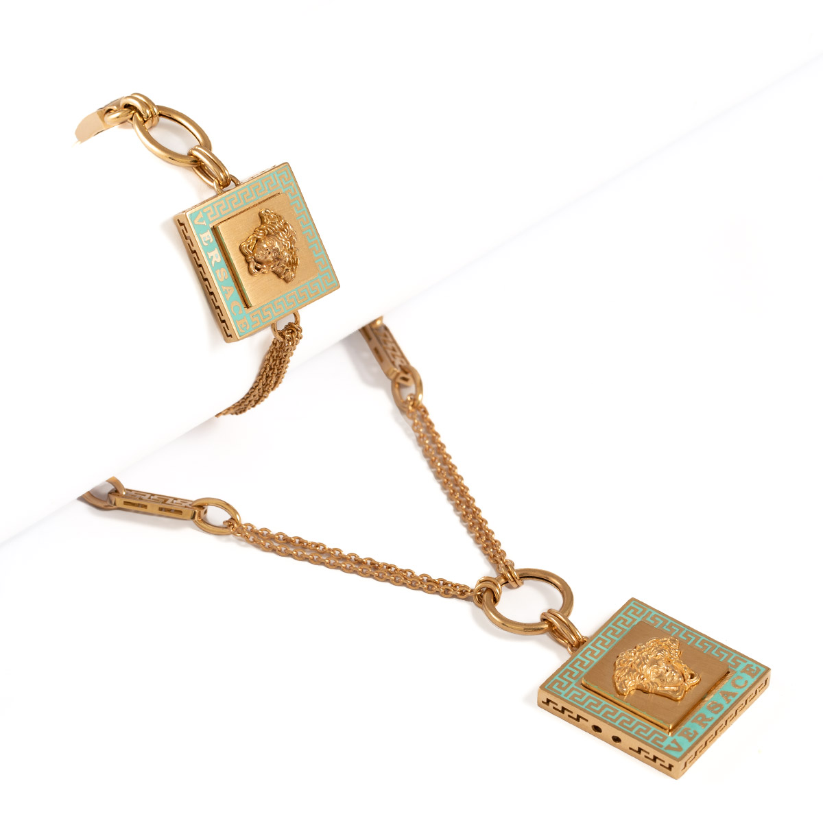 سرویس ورساچ